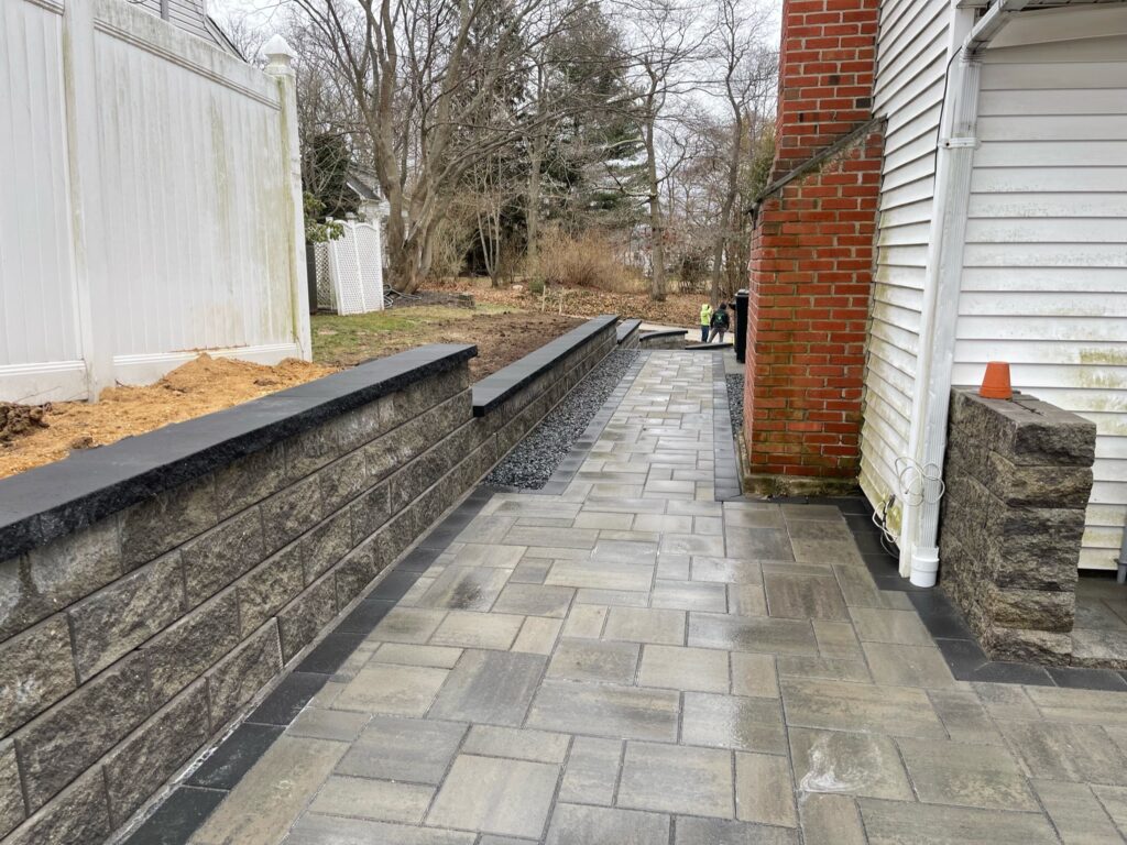 side entry stone retaining wall
